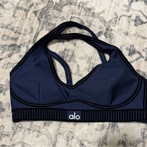 ALO Yoga Airlift navy sports Bra